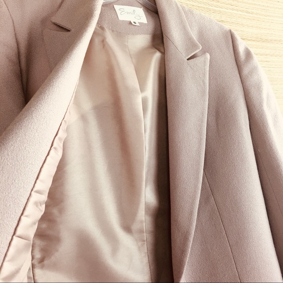 EMiLY  Single Button Beige Blazer - Picture 6 of 7